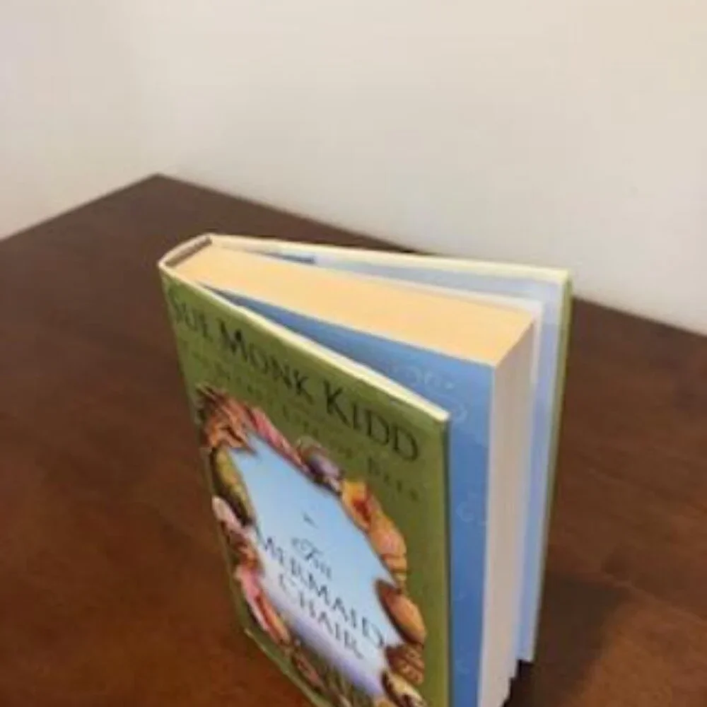 The Mermaid Chair by - Green Cover